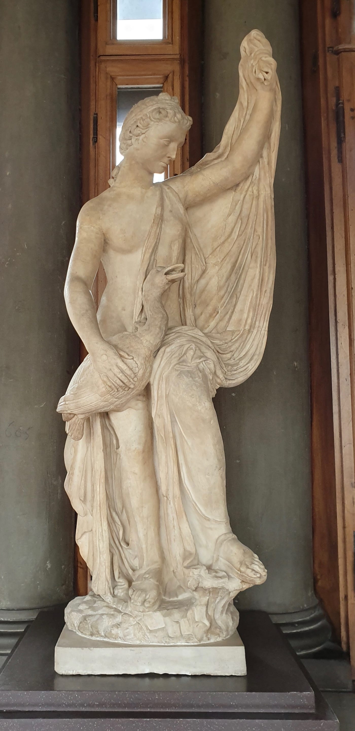 Roman marble sculpture of Leda and the Swan (Zeus in swan form), a late 2nd-century CE copy of a 4th-century BCE Greek original, Uffizi, Florence.
